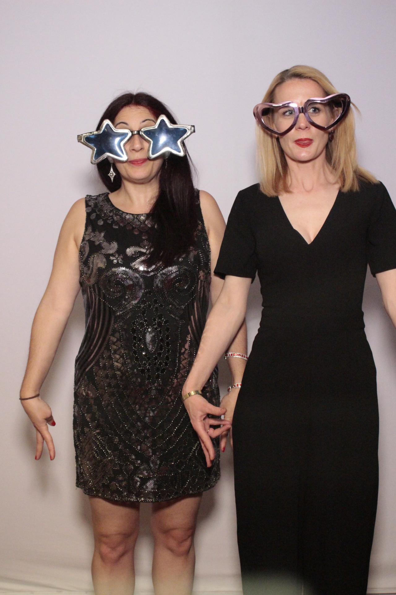 Danielle’s 40th birthday | View more photos from the event at gallery.myphotoboothexperience.co.uk/u/MyPhotoBoothExperienceLtd/Danielle’s-40th-birthday